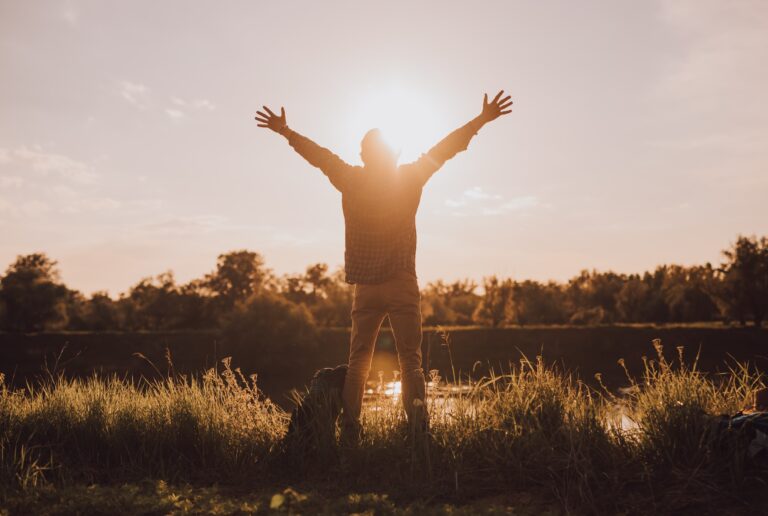 Renforcer le lien sain à la terre et à notre corps